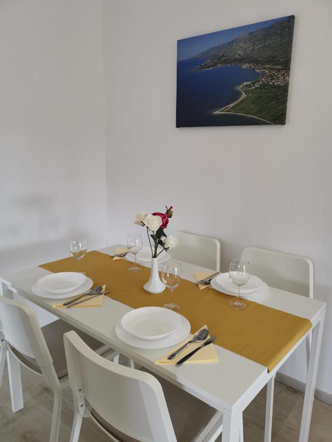 Old Town Paklenica Apartment สตารีกราด-ปาเคลนีซา ภายนอก รูปภาพ