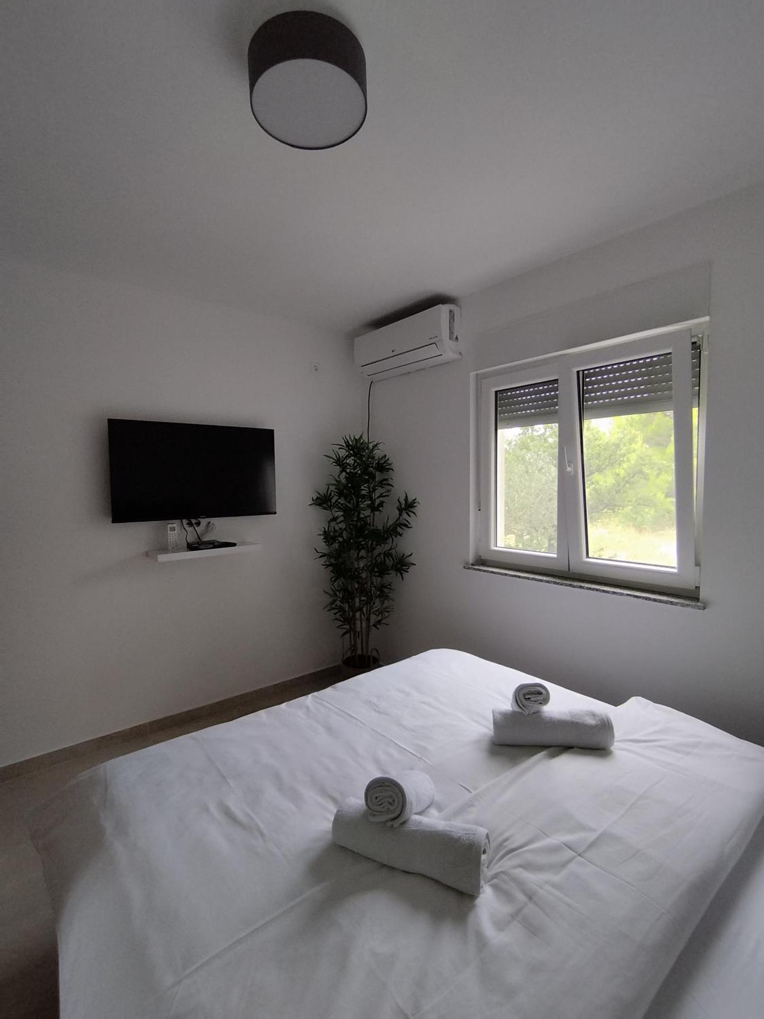 Old Town Paklenica Apartment สตารีกราด-ปาเคลนีซา ห้อง รูปภาพ