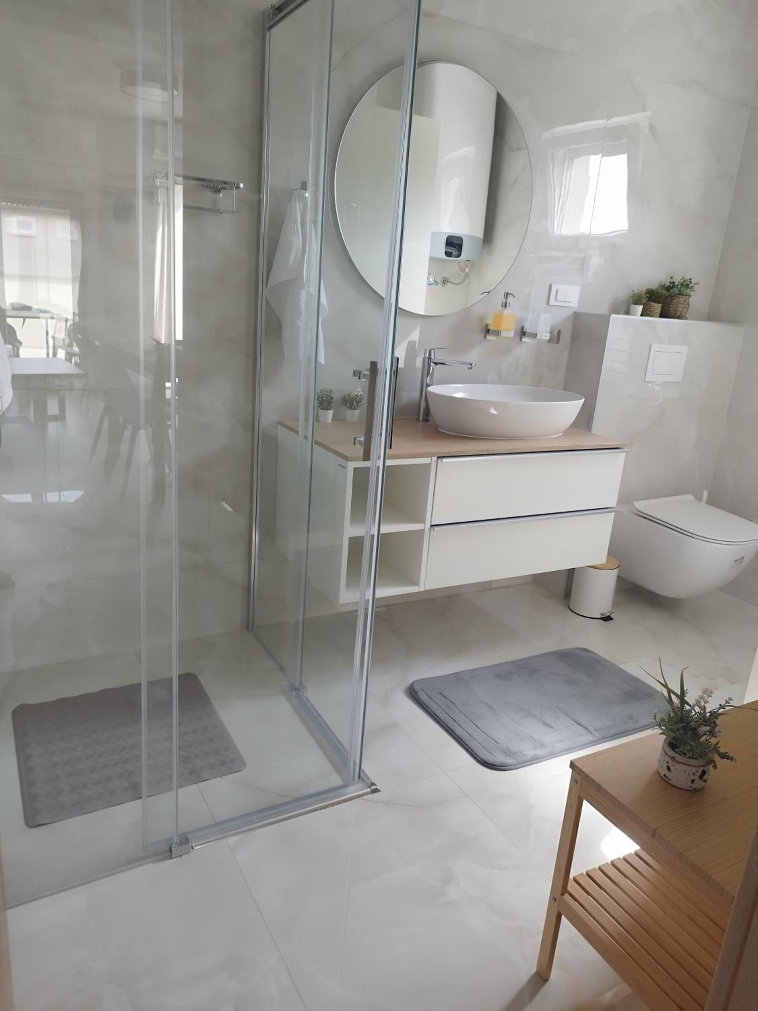 Old Town Paklenica Apartment สตารีกราด-ปาเคลนีซา ภายนอก รูปภาพ